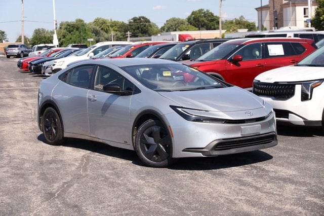 2025 Toyota Prius LE