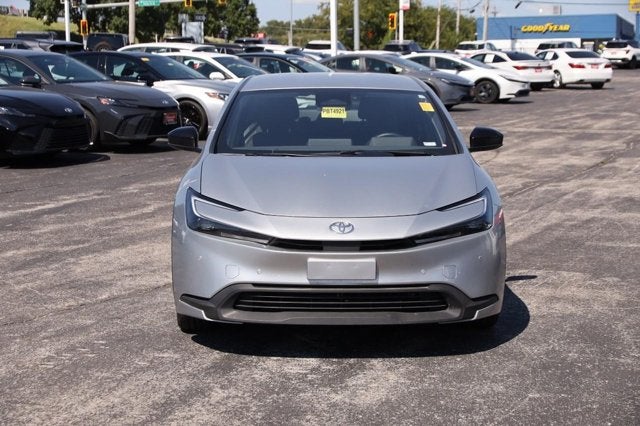 2025 Toyota Prius LE