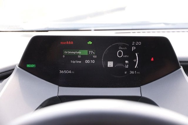 2025 Toyota Prius LE