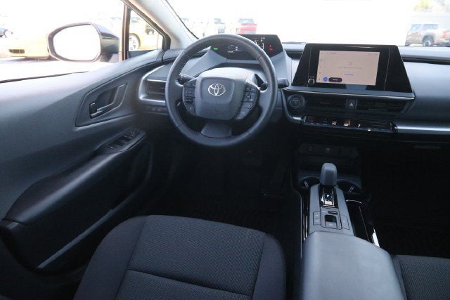 2025 Toyota Prius LE