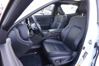 2025 Toyota Crown Platinum