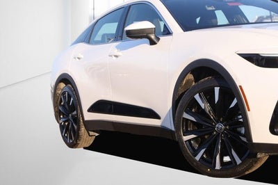 2025 Toyota Crown Platinum