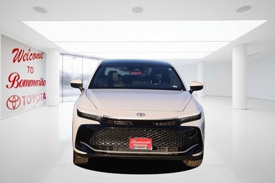 2025 Toyota Crown Platinum