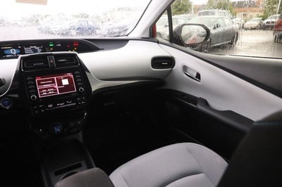 2021 Toyota Prius LE