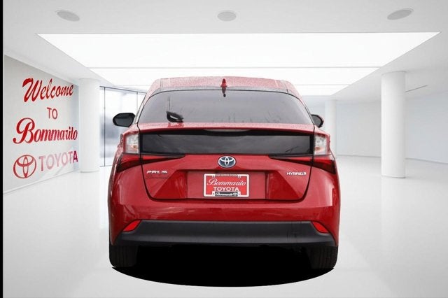 2021 Toyota Prius LE
