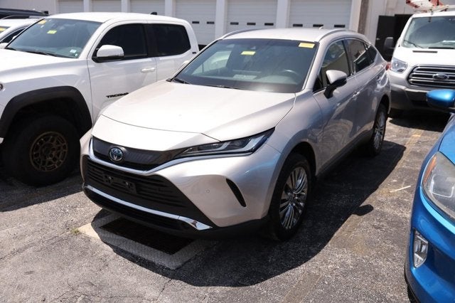 2022 Toyota Venza XLE