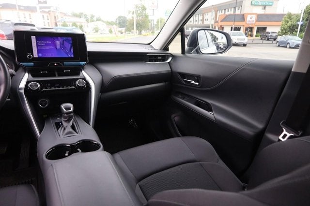 2023 Toyota Venza LE