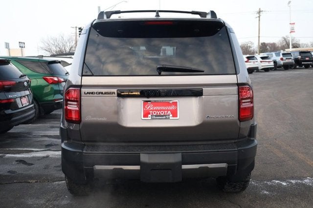 2024 Toyota Land Cruiser 4WD (Natl)