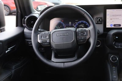 2026 Toyota Land Cruiser 4WD (Natl)