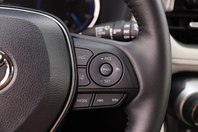 2025 Toyota RAV4 Hybrid XLE Premium