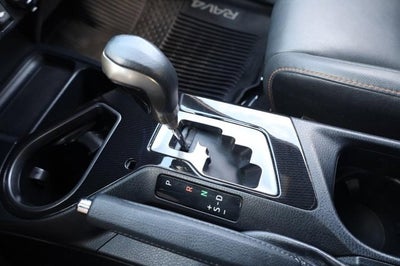 2017 Toyota RAV4 Hybrid SE