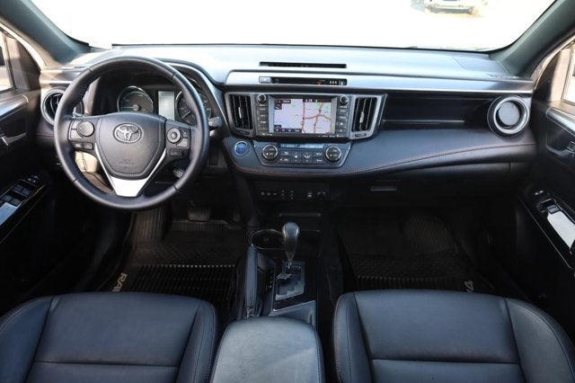 2017 Toyota RAV4 Hybrid SE