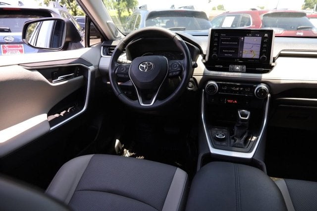 2020 Toyota RAV4 Limited