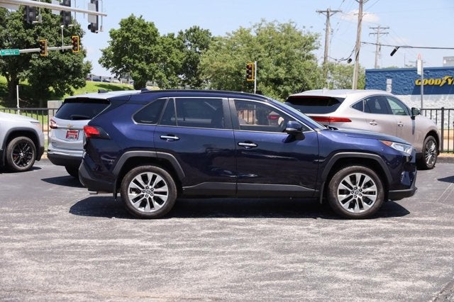 2020 Toyota RAV4 Limited