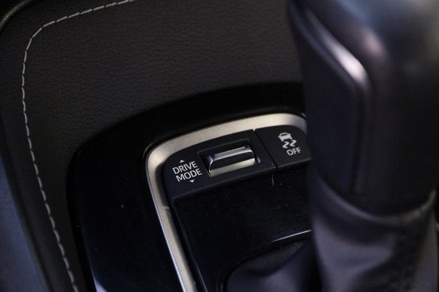 2023 Toyota Corolla Hatchback SE