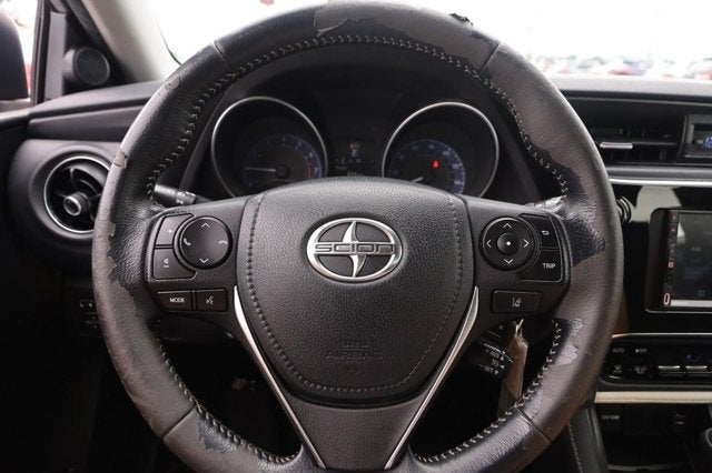 2016 Scion iM 5dr HB CVT