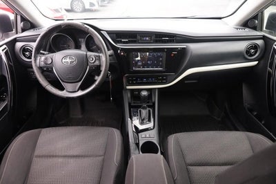2016 Scion iM 5dr HB CVT