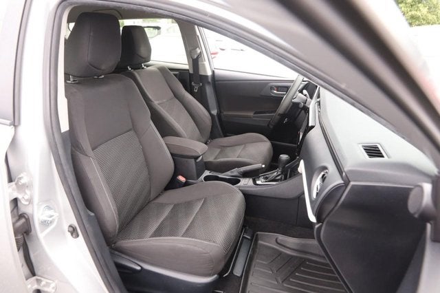 2016 Scion iM 5dr HB CVT