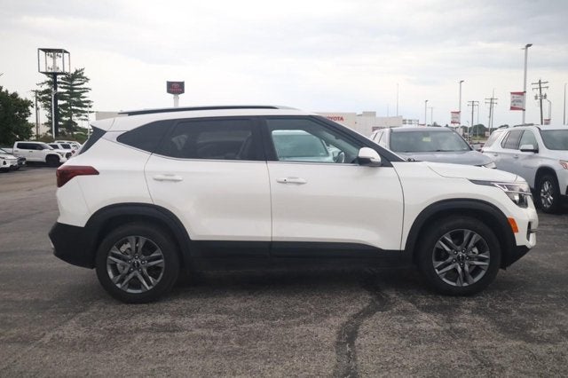 2023 Kia Seltos S