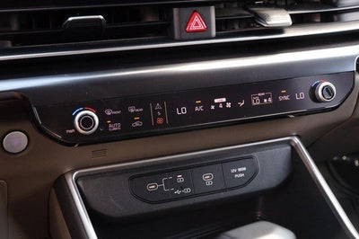 2025 Kia Carnival LXS