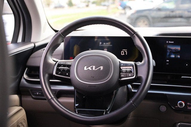 2025 Kia Carnival LXS