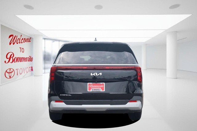 2025 Kia Carnival LXS