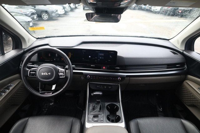 2025 Kia Carnival LXS