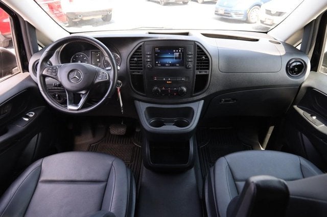 2023 Mercedes-Benz Metris Passenger Van Standard Roof 126" Wheelbase