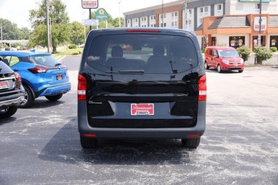 2023 Mercedes-Benz Metris Passenger Van Standard Roof 126" Wheelbase