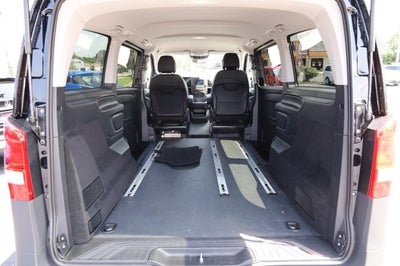 2023 Mercedes-Benz Metris Passenger Van Standard Roof 126" Wheelbase