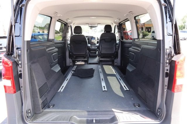 2023 Mercedes-Benz Metris Passenger Van Standard Roof 126" Wheelbase