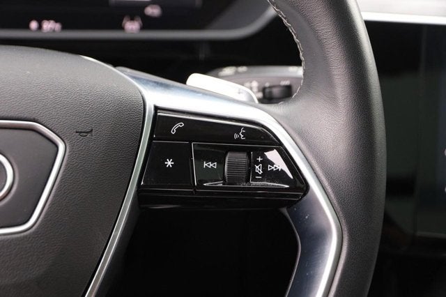 2023 Audi e-tron Premium