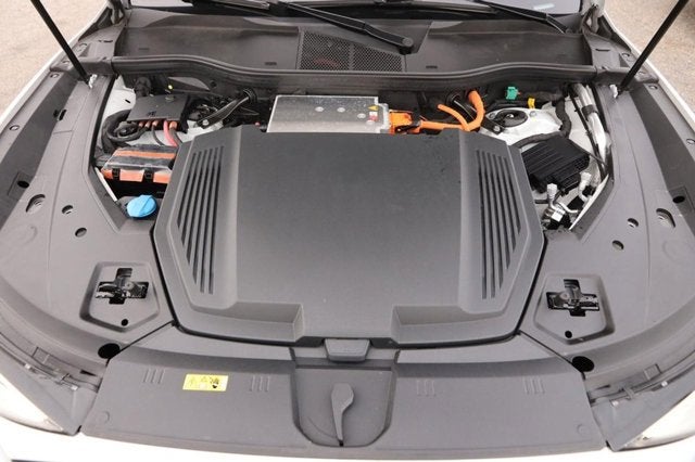 2023 Audi e-tron Premium