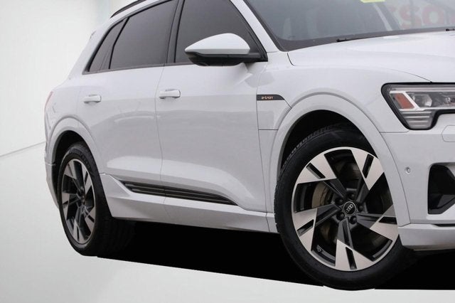 2023 Audi e-tron Premium