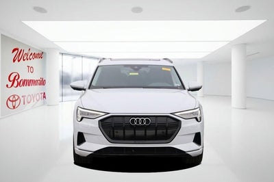 2023 Audi e-tron Premium