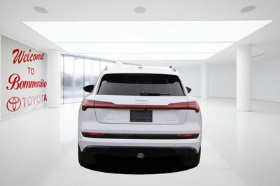 2023 Audi e-tron Premium
