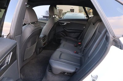 2019 Audi Q8 Premium Plus
