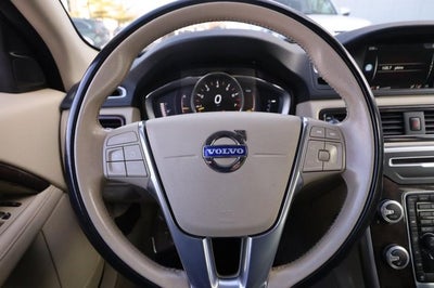 2016 Volvo XC70 T5 Premier