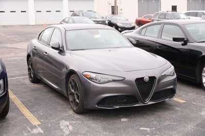 2019 Alfa Romeo Giulia Base