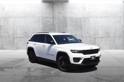 2024 Jeep Grand Cherokee Altitude