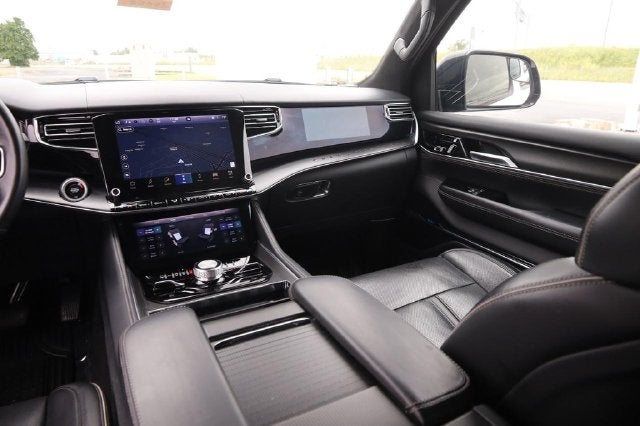 2024 Jeep Grand Wagoneer L Series II