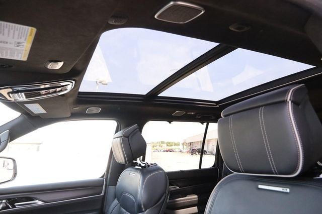 2024 Jeep Grand Wagoneer L Series II