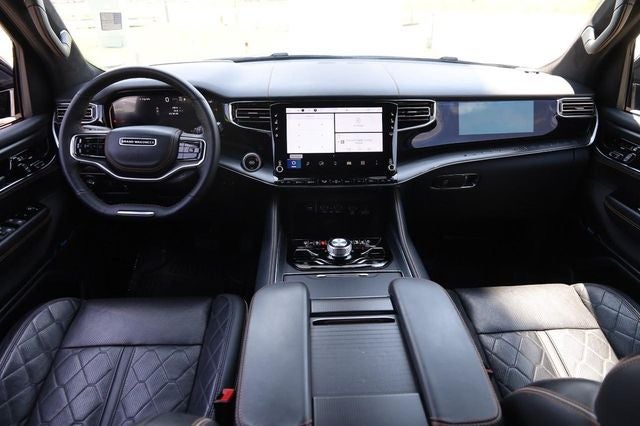2024 Jeep Grand Wagoneer L Series III