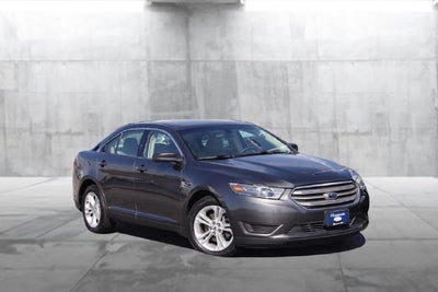 2018 Ford Taurus SE