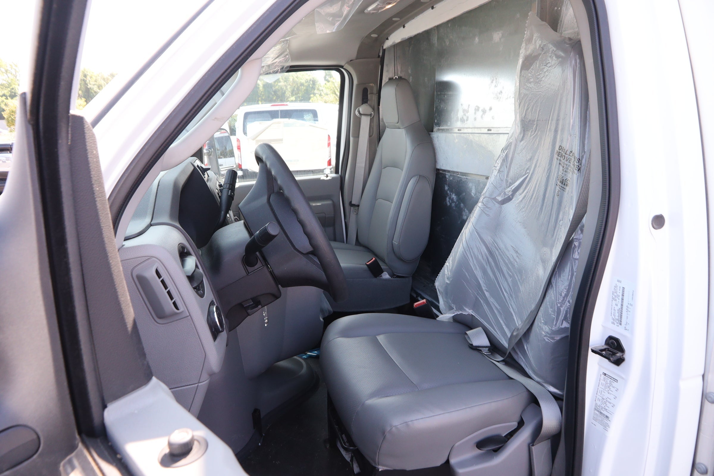 2024 Ford Econoline Cutaway E-350 SRW