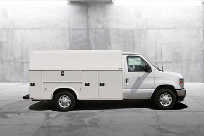 2026 Ford E-350SD Base Cutaway