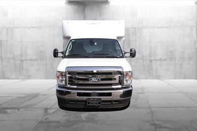 2027 Ford Econoline Cutaway E-450 DRW