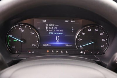 2022 Ford Escape Hybrid SE