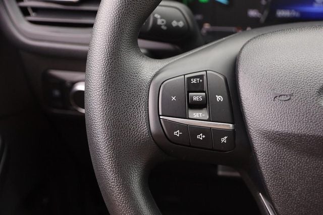 2022 Ford Escape Hybrid SE