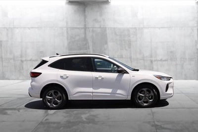 2023 Ford Escape Hybrid ST-Line